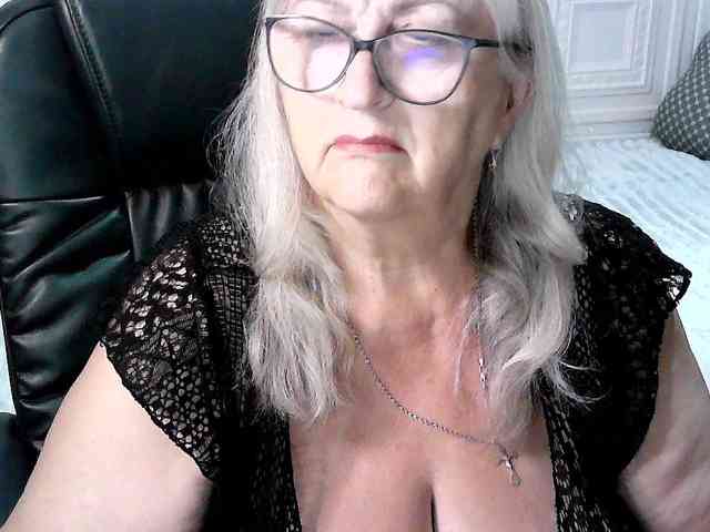 LolkaAlyss webcam