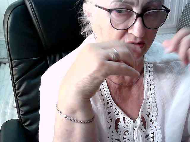 LolkaAlyss webcam
