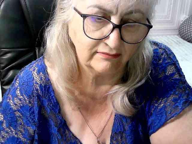 LolkaAlyss webcam