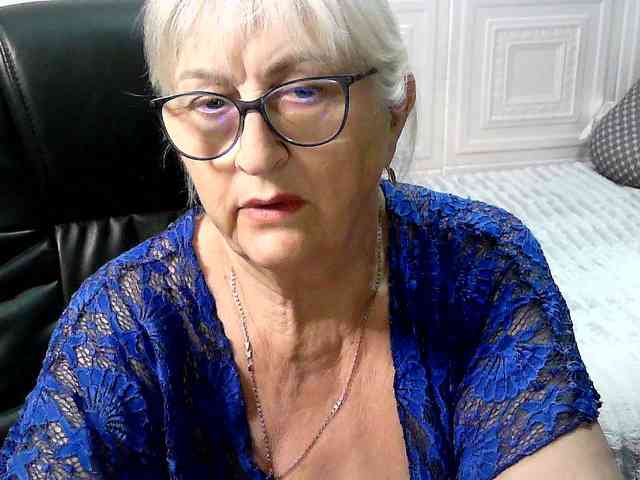 LolkaAlyss webcam