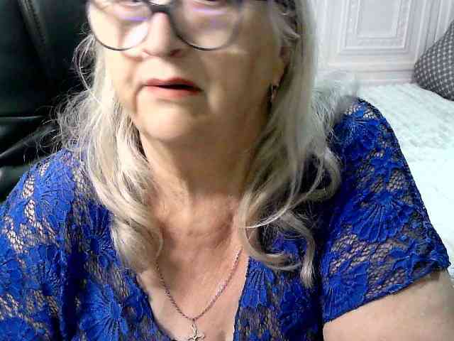 LolkaAlyss webcam