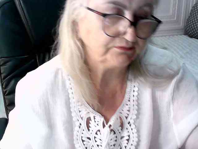 LolkaAlyss webcam