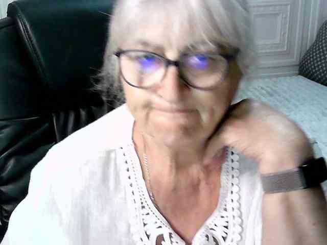 LolkaAlyss webcam