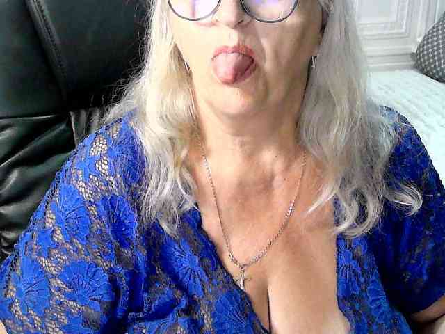 LolkaAlyss webcam
