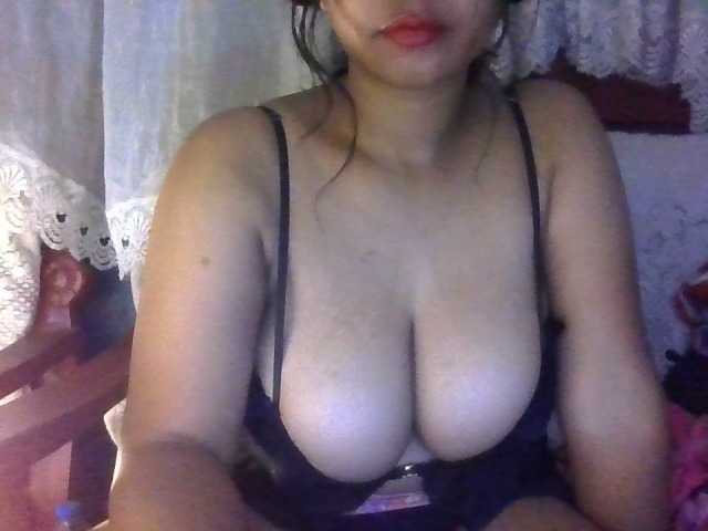 deepcute live cam on BongaCams