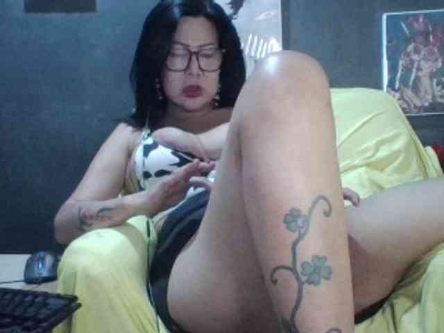 UrTsHotMILF