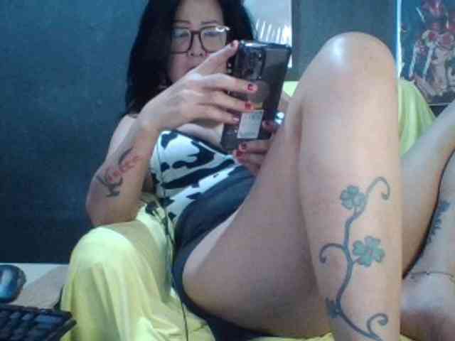 UrTsHotMILF