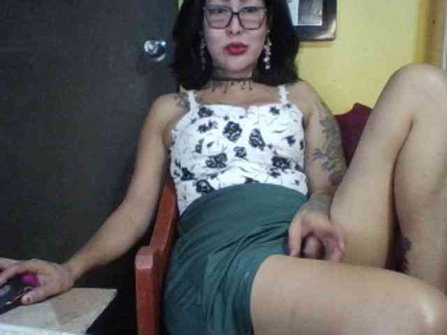 UrTsHotMILF