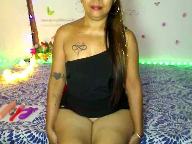 Franissa live cam preview