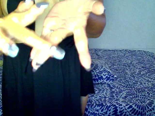 Franissa's BongaCams show and profile