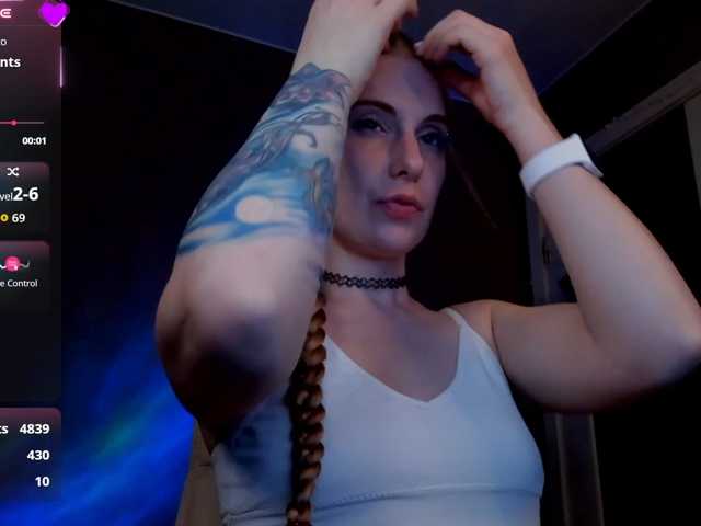 Aqualen live cam on BongaCams