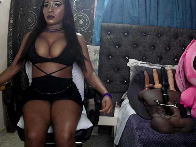 sara-greyx, en vivo ahora en BongaCams