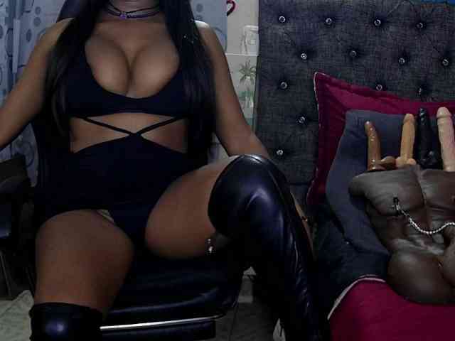 sara-greyx webcam