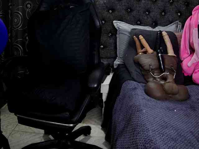 sara-greyx webcam