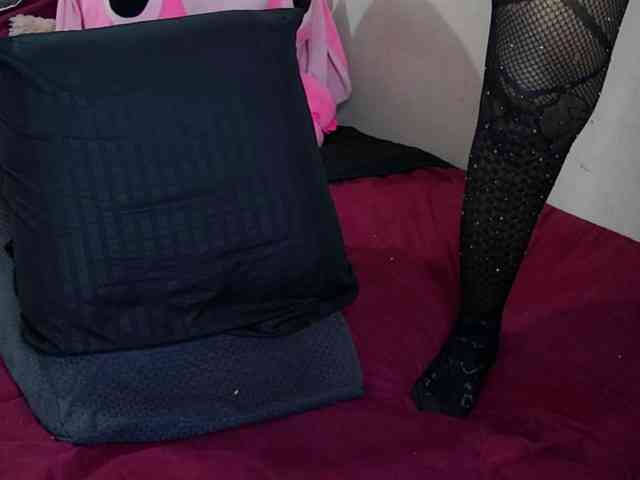 sara-greyx webcam