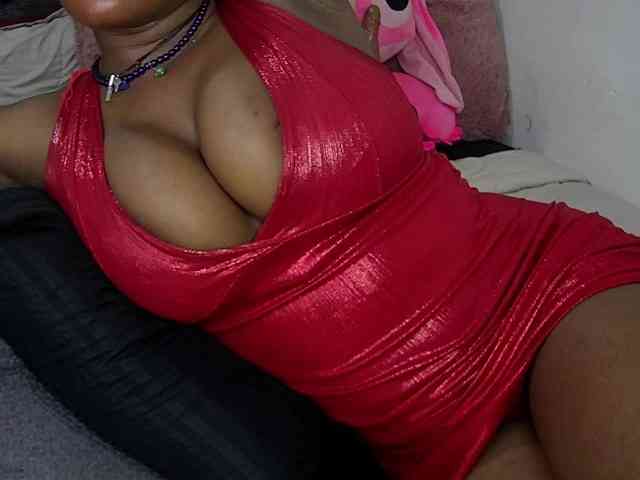 sara-greyx webcam