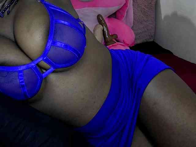 sara-greyx webcam