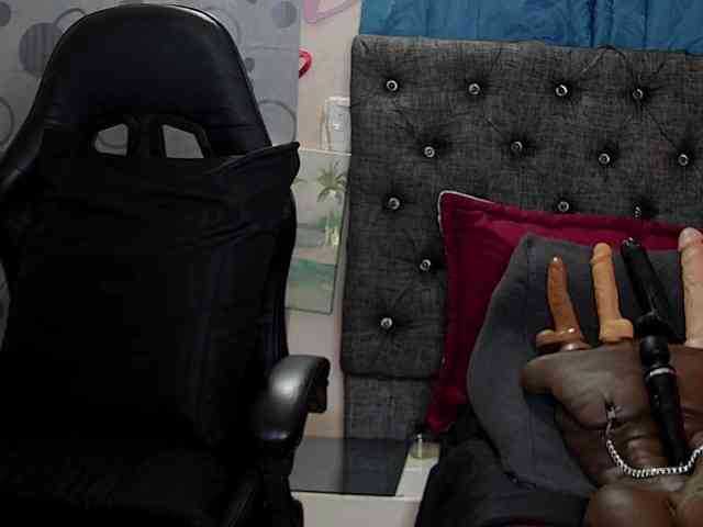 sara-greyx webcam