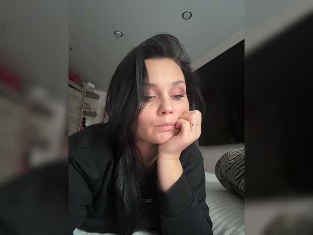 _Milashka_ live cam preview
