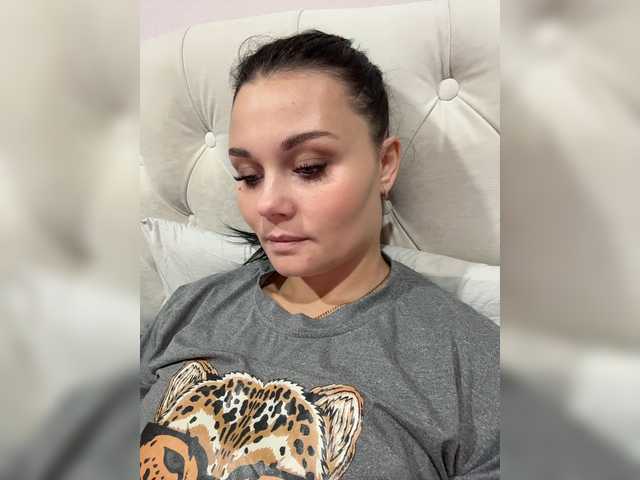 _Milashka_ live cam preview