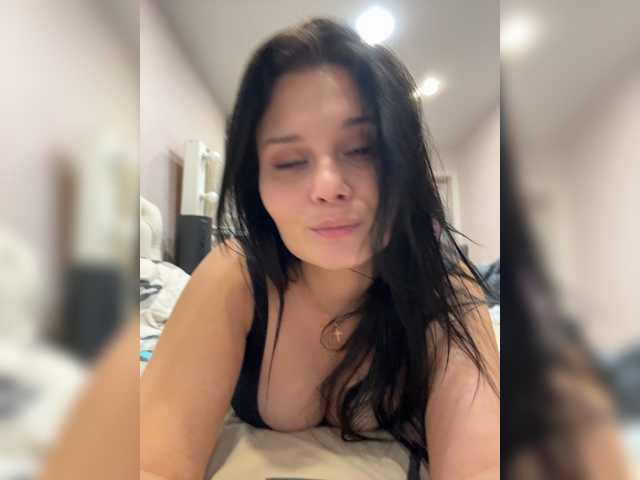 le modèle _Milashka_ est en webcam porno dans un show sur le site bongacams, il possède les tags suivants: White/Caucasian,Brunette,Trimmed