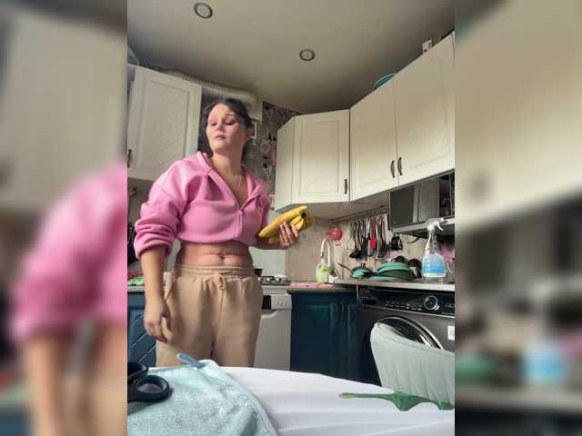 _Milashka_ live cam preview