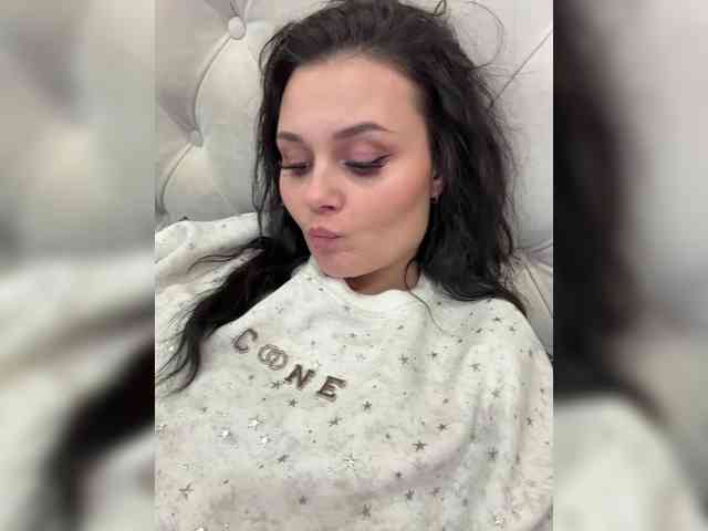 _Milashka_ webcam