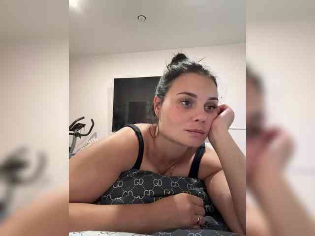 Paratrax Sex Cam Show