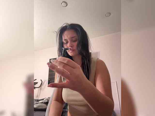 _Milashka_ webcam