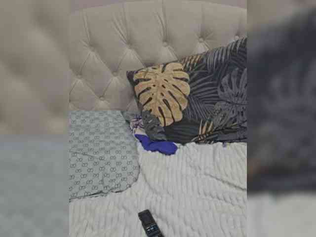 _milashka_'s live room