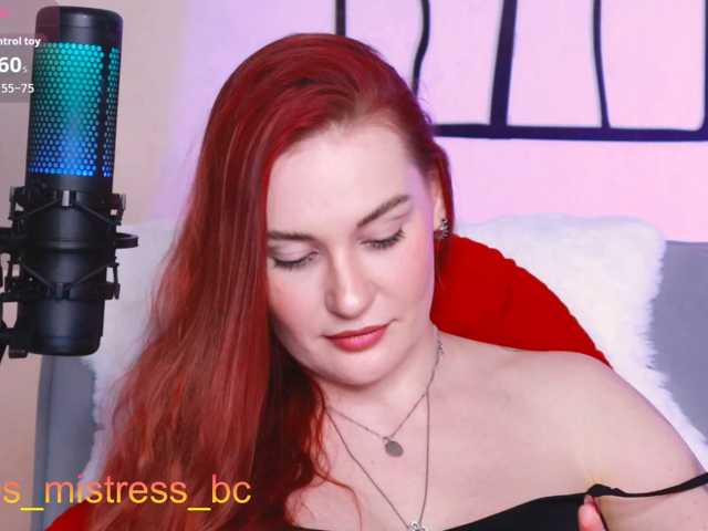 Yes_Mistress live cam preview