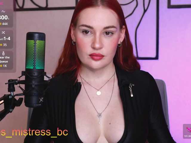 Yes_Mistress live cam preview