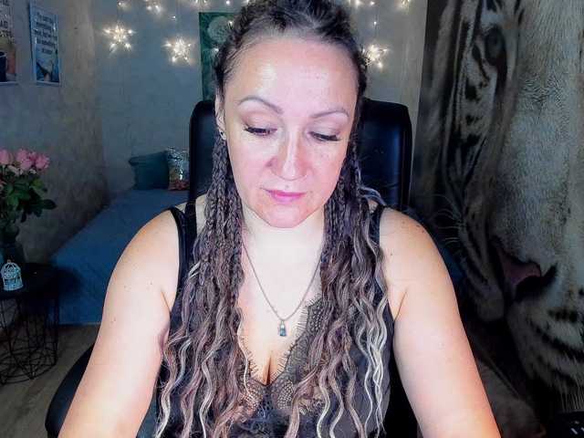 AnkaBrooks live webcam show