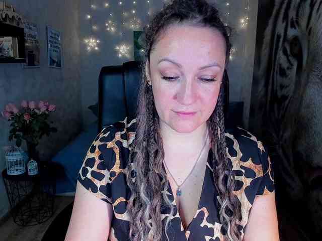 AnkaBrooks Live Webcam on BongaCams