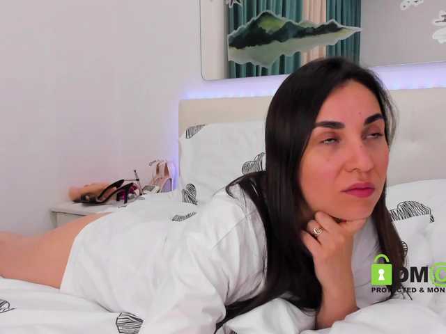 SonyaParadise live cam on BongaCams