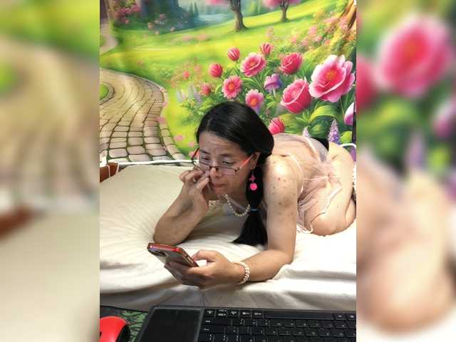 wettt12910 live webcam show