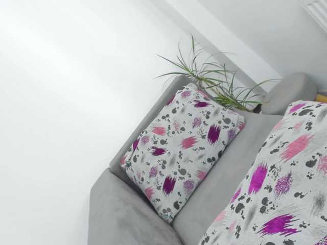 DiamondKay live cam on BongaCams