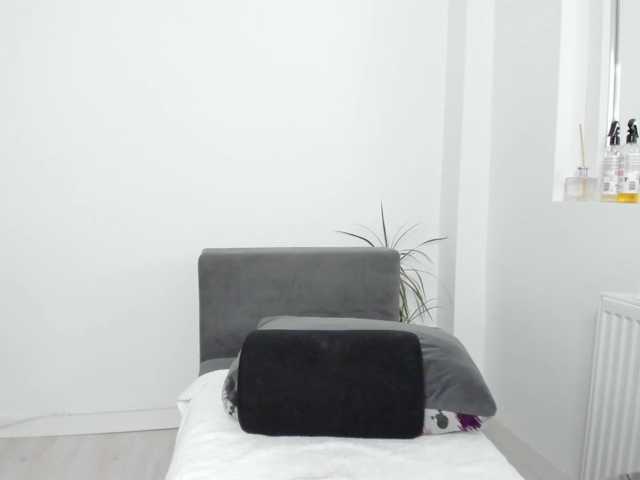 DiamondKay, en vivo ahora en BongaCams