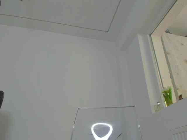 DiamondKay webcam