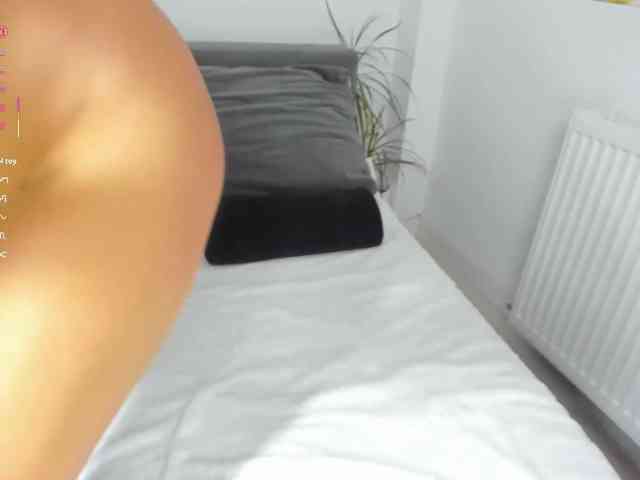 DiamondKay webcam