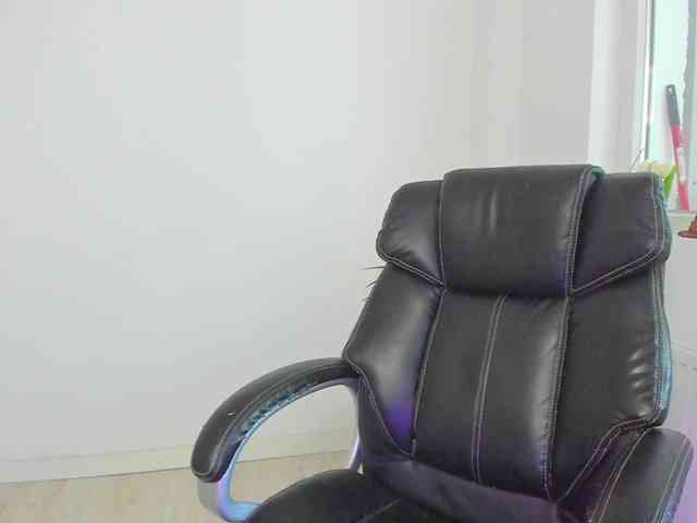 DiamondKay webcam