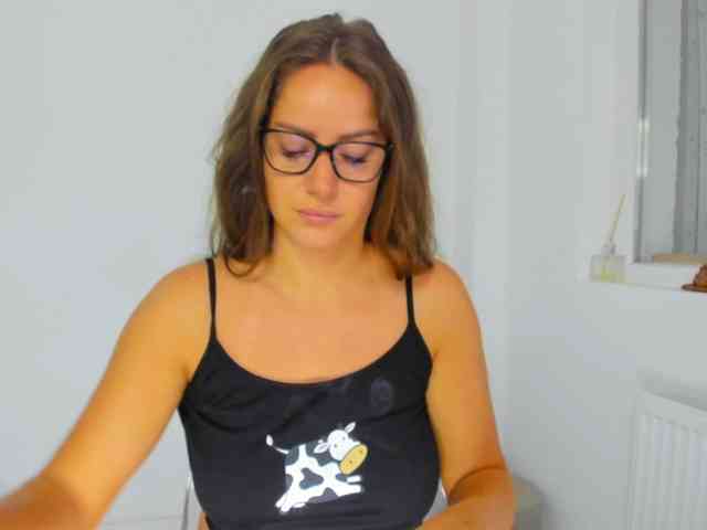 DiamondKay webcam