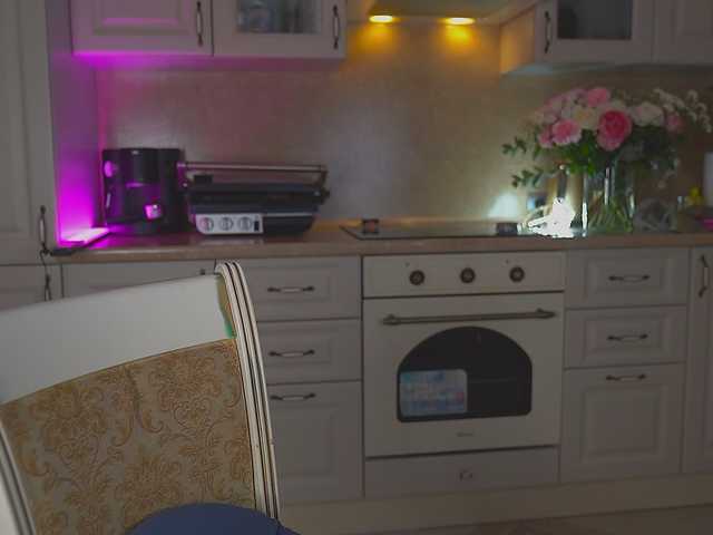 tina-coka111 live cam on BongaCams
