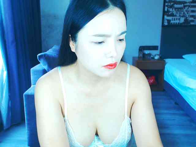 AnneJiang webcam