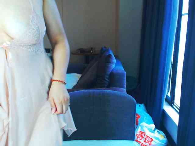 AnneJiang webcam