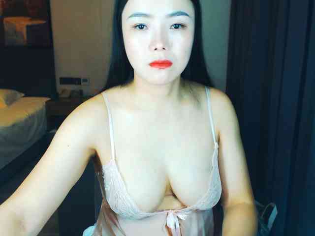 AnneJiang webcam