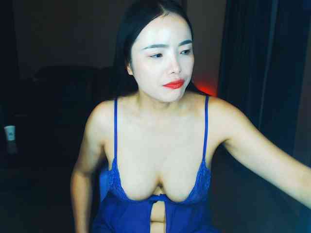AnneJiang webcam