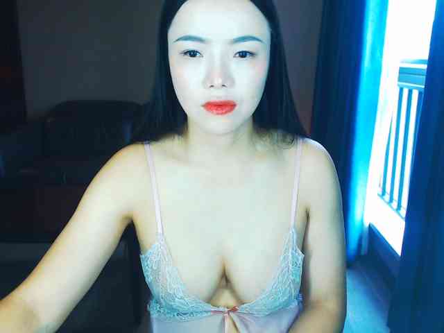 AnneJiang webcam