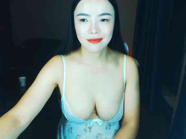 AnneJiang webcam