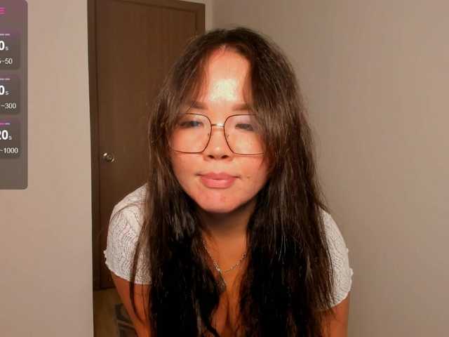 azur-moon live webcam show